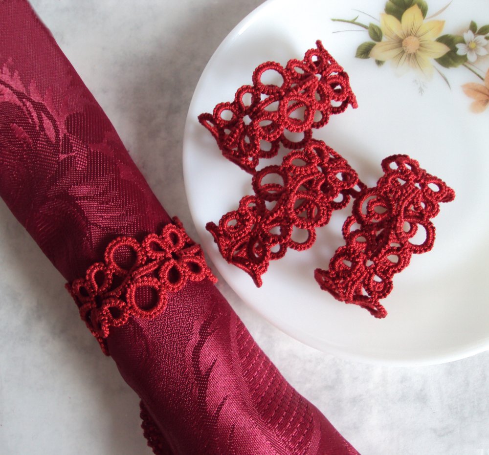Set Of Four Red Tatted Napkin Rings on Luulla
